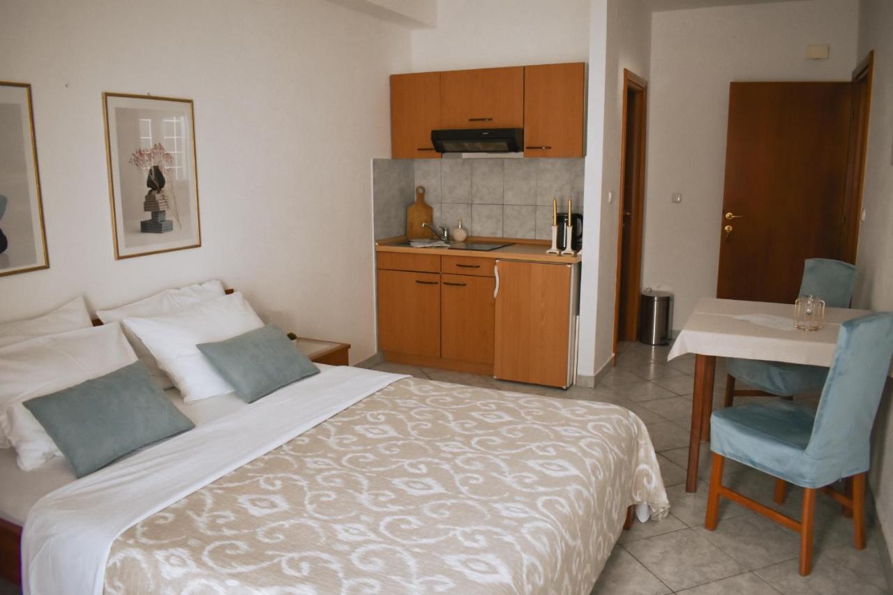 Garden House Vodice Apartment Luaran gambar