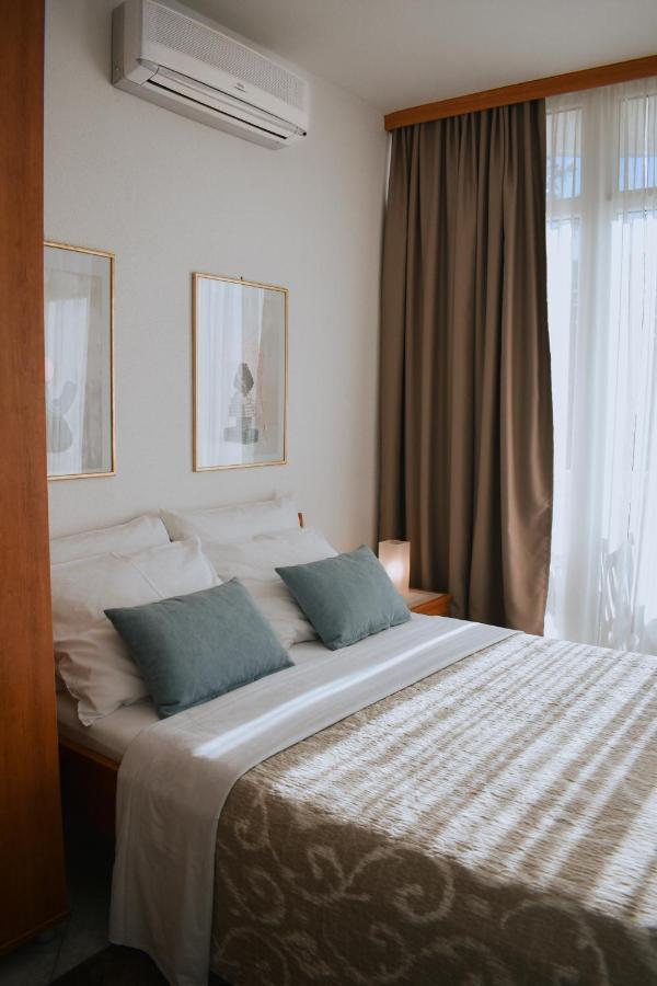 Garden House Vodice Apartment Luaran gambar
