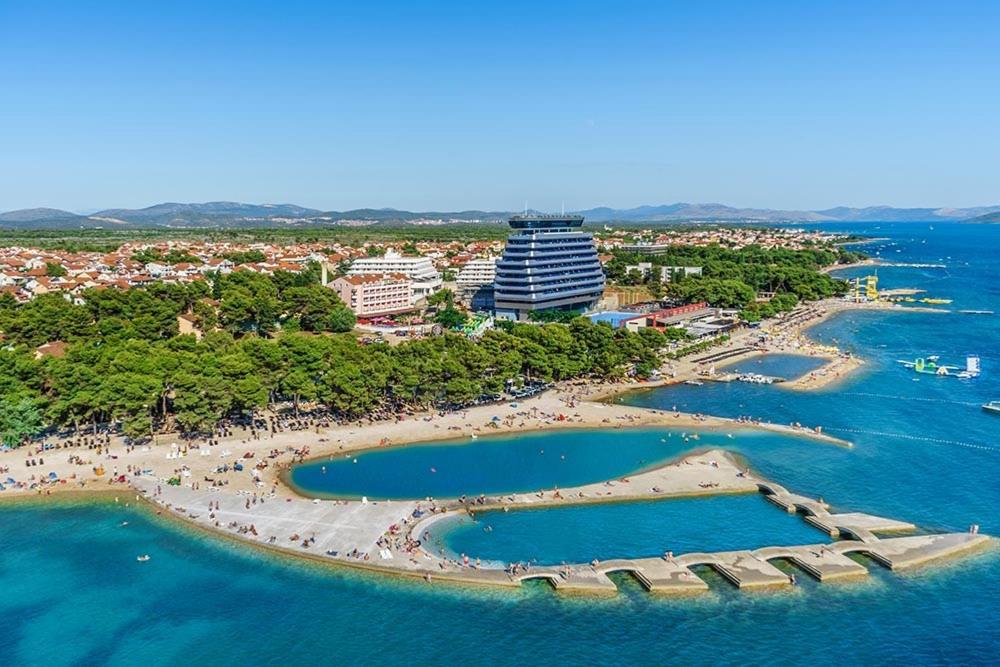 Garden House Vodice Apartment Luaran gambar